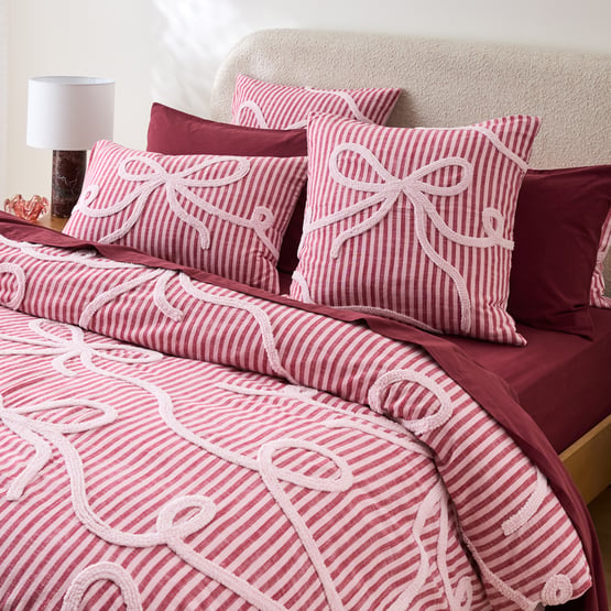 Clara Raspberry Tufted Pillowcase 
