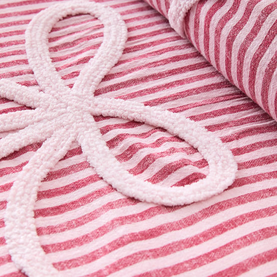 Clara Raspberry Tufted Pillowcase 