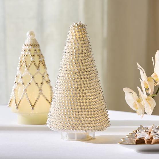 Luxe Pearl White LED Christmas Tree