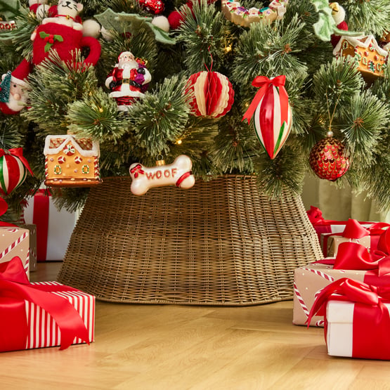 Woven Natural Christmas Tree Skirt
