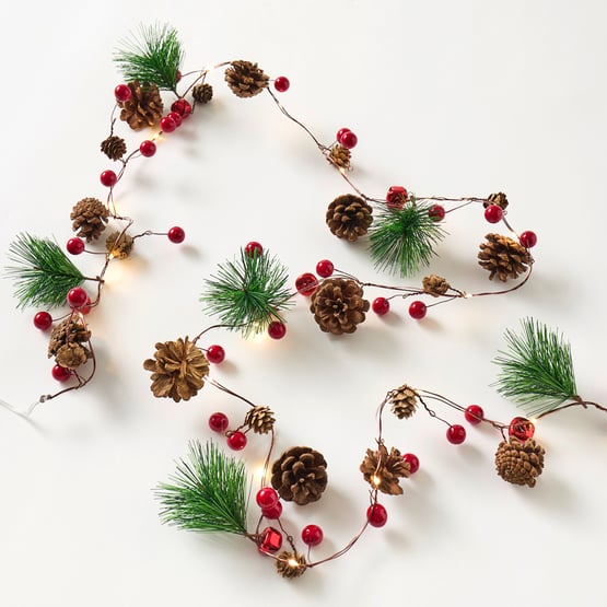 Pinecone & Berries Multi String Lights