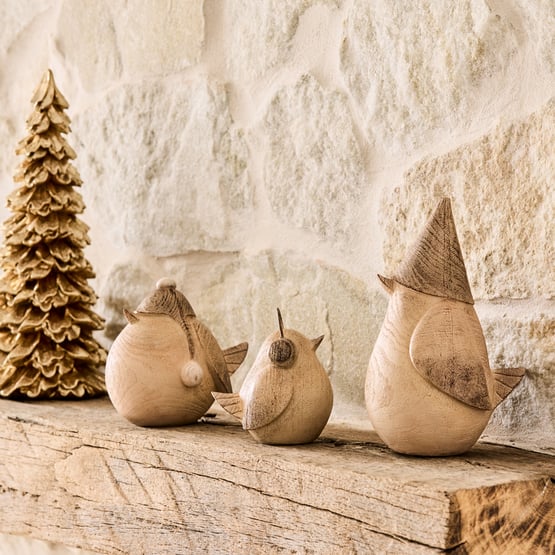 Christmas Village Natural Carolling Robins Pack of 3