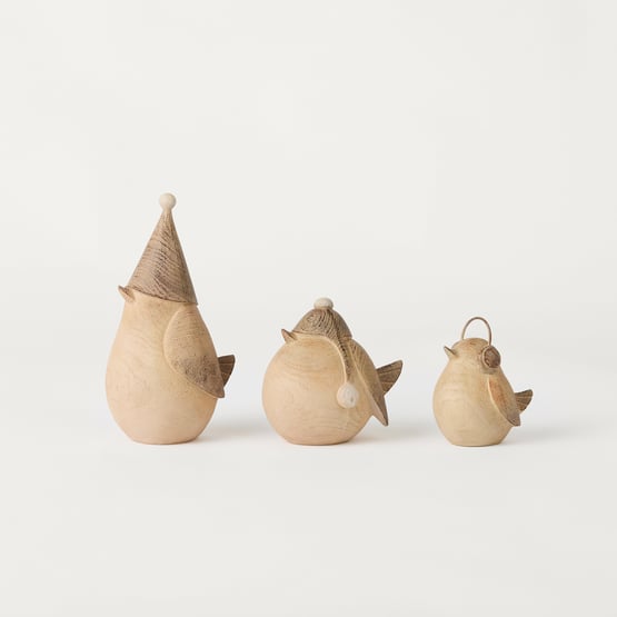 Christmas Village Natural Carolling Robins Pack of 3