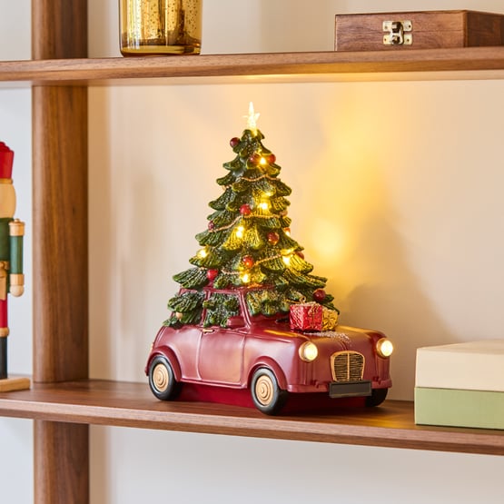 Christmas Village Multi LED Vintage Car & Tree 