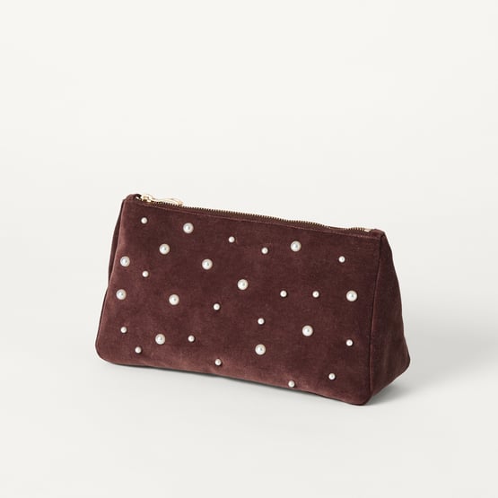 Pearls Chocolate Glam Bag