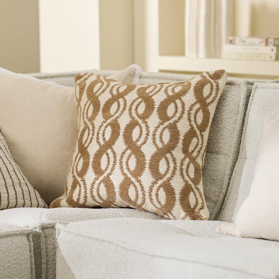 Mira Natural Chain Cushion