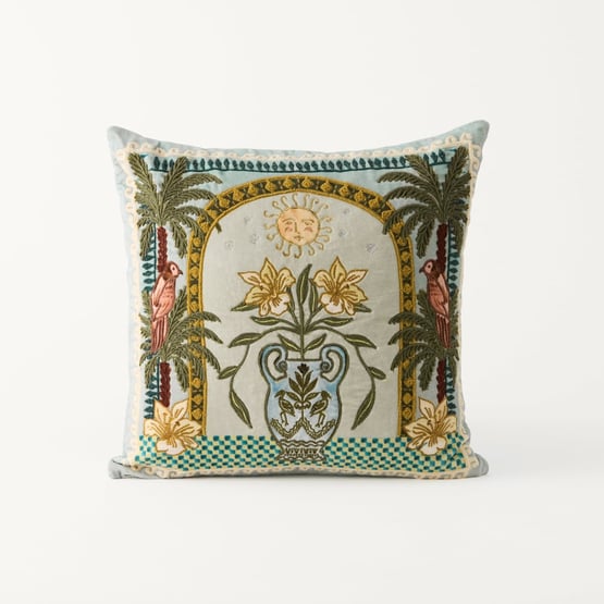 Artefact Mineral Cushion