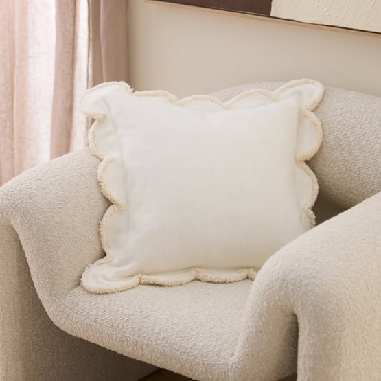Delilah White Scallop Linen Cushion