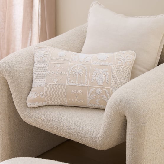 Day Dreaming White Cushion