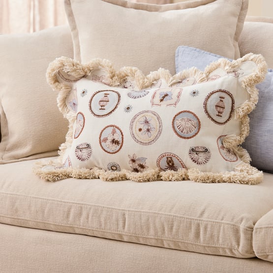 Island Drift White Cushion 
