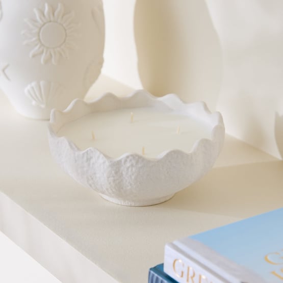 Roame Sea Salt & Coconut White Candle 650g