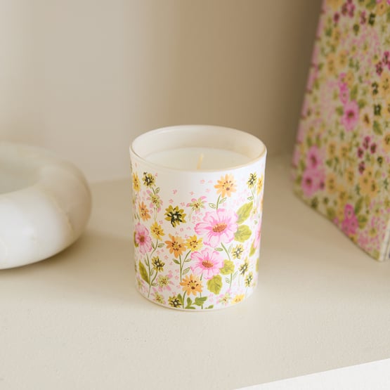 Bouquet Pink & Green Printed Candle 215g