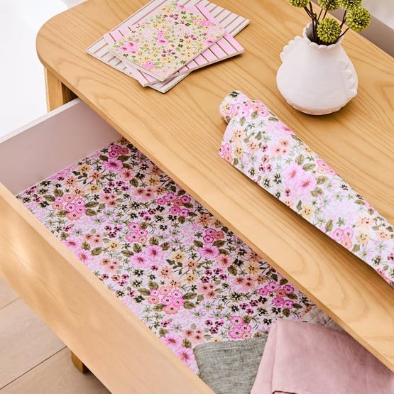 Bouquet Pink & Green Scented Drawer Liners