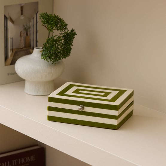 Arcadia Green & White Trinket Box
