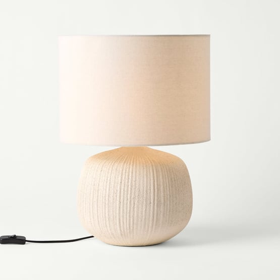 Luma White Matte Table Light
