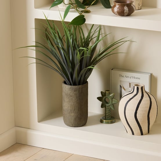 Reed Grass in Brown Helena Vase