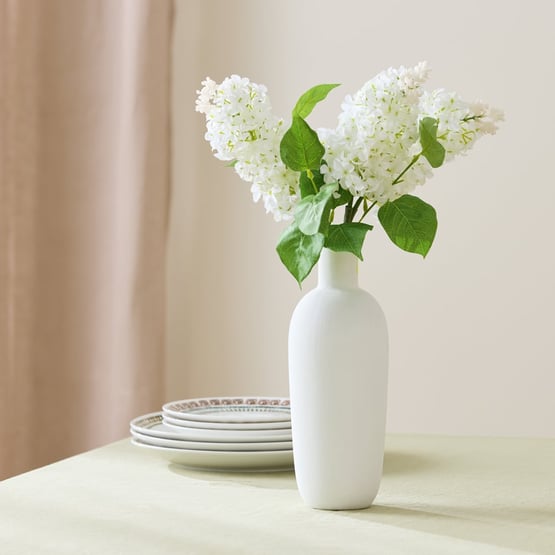 Hydrangea in White Isola Vase