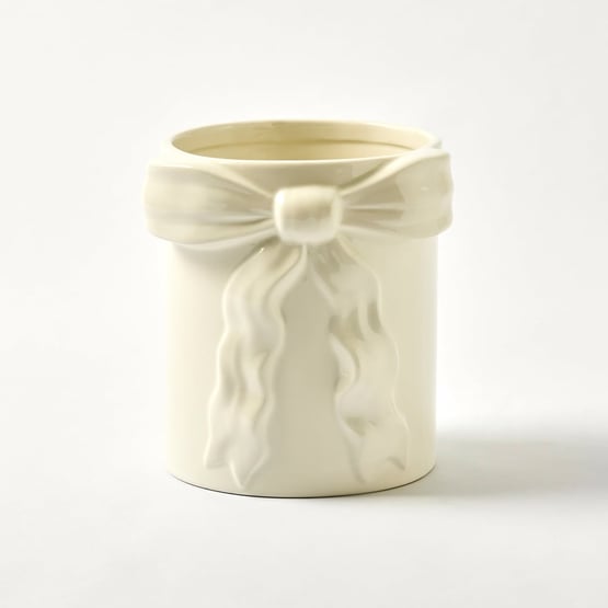 Coco Bow Whit Pot
