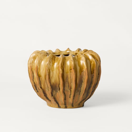 Urchin Brown Small Pot