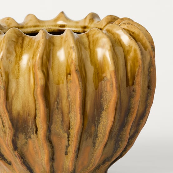 Urchin Brown Small Pot