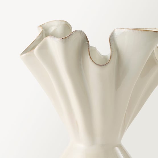 Flare Warm White Frill Pedestal Vase