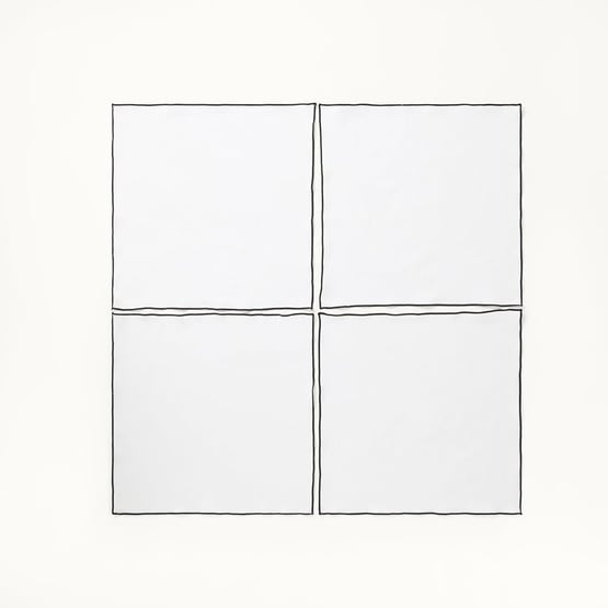 Lulu White & Black Napkins Pack of 4