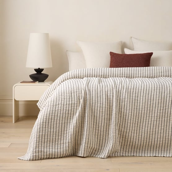 Migsa Natural & Black Blanket