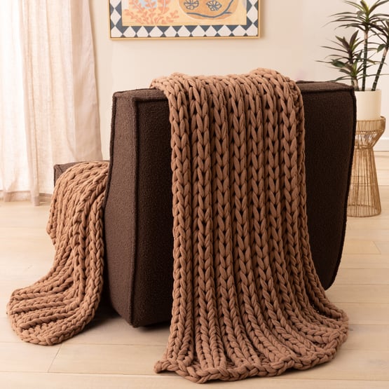 Newport Mocha Chunky Knit Throw