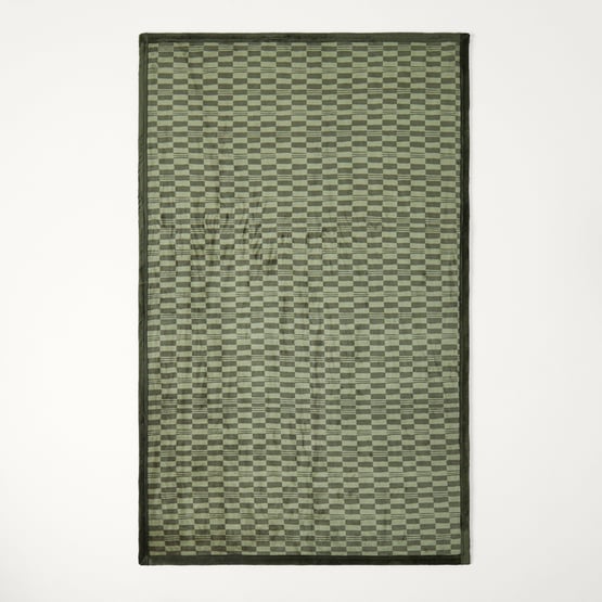 Sherpa Ivy Tile Throw