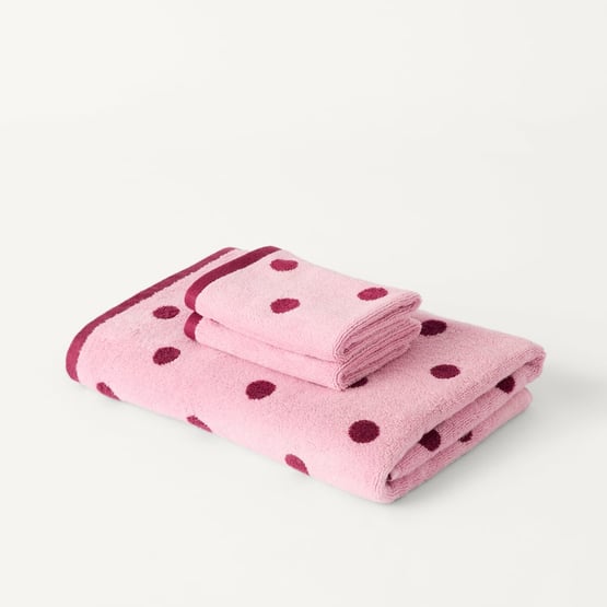 Sophia Pink & Burgundy Spot Towel Range