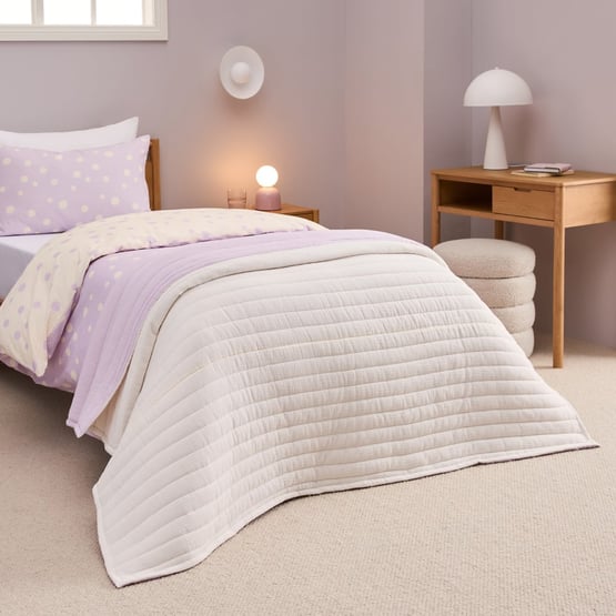 Sloane Lilac Spot Coverlet