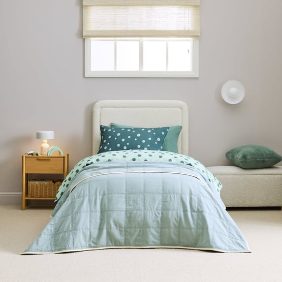 Stonewashed Cotton Dusty Blue Natural Quilted Coverlet