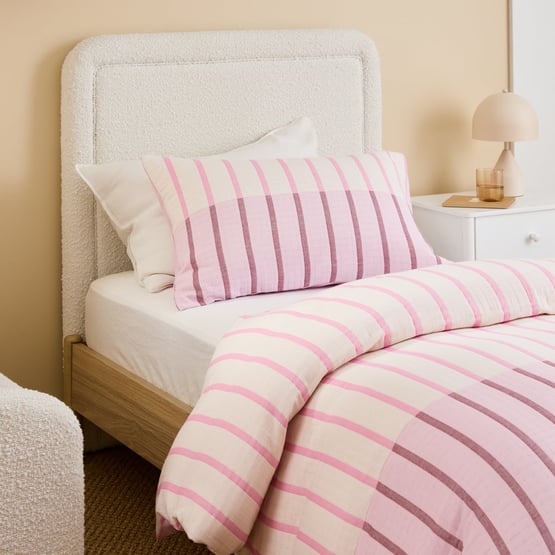 Freddie Matelasse Pink Quilt Cover Set