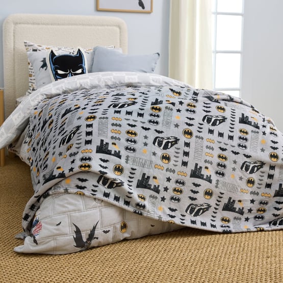 Warner Bros Batman Grey Ultra Soft Blanket