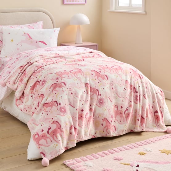 Novelty Starla Unicorn Ultra Soft Blanket