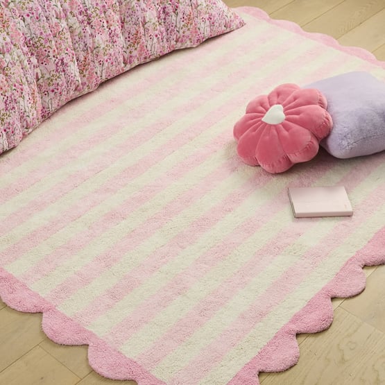 Pink & Natural Scallop Stripe Rug