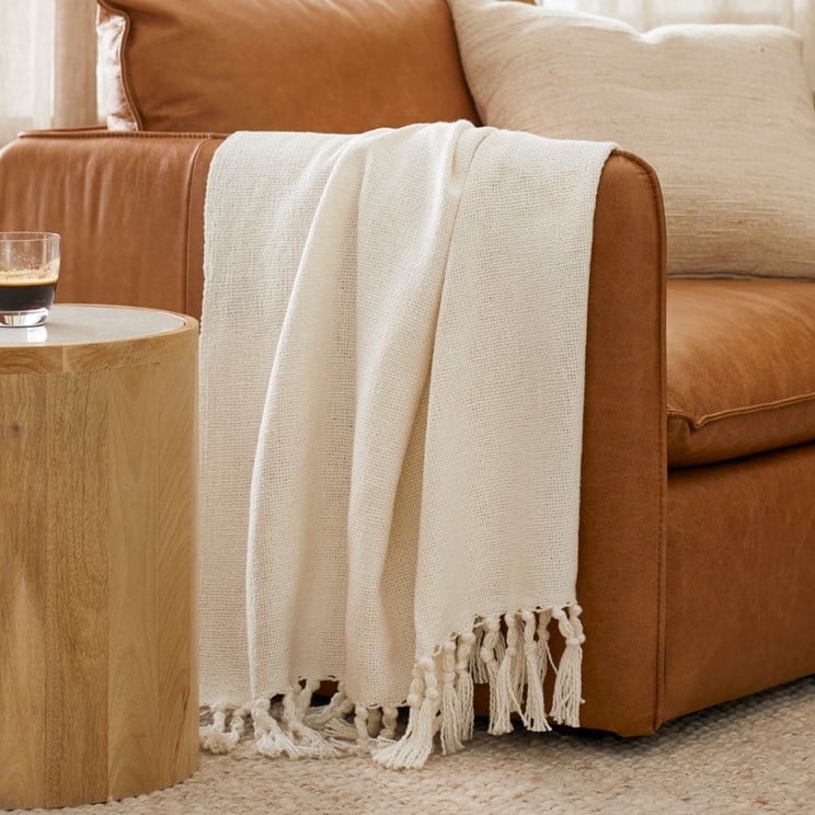 Alba White Throw