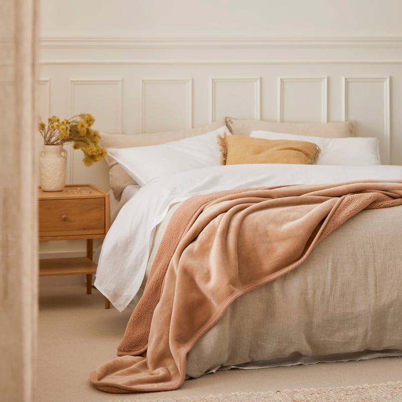Sherpa Cappuccino Throw