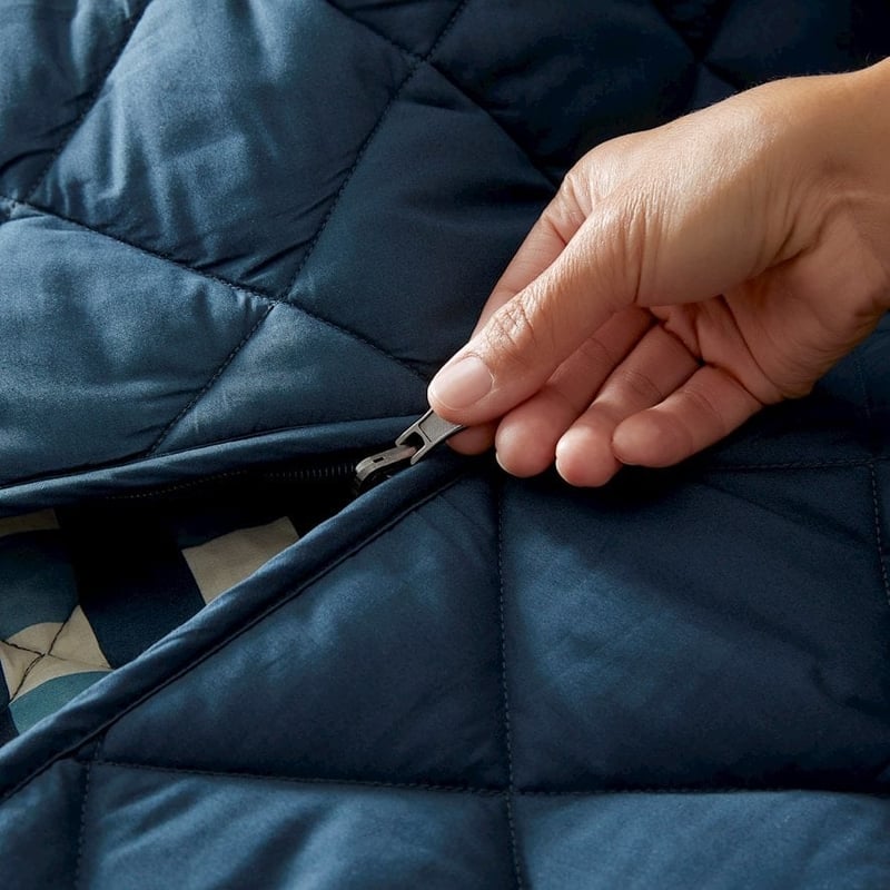 3-in-1 Campground Check Navy Glamping Bag