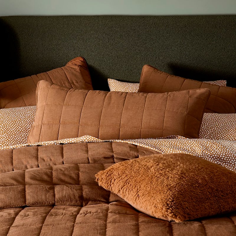 Tuberose Toffee Corduroy Quilted Pillowcase
