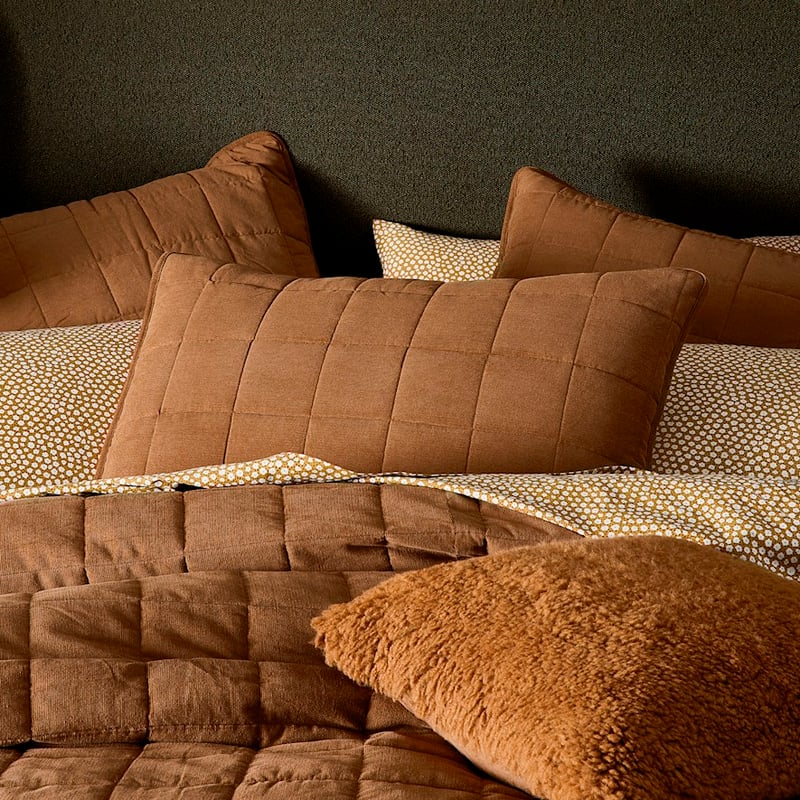 Tuberose Toffee Corduroy Quilted Pillowcase