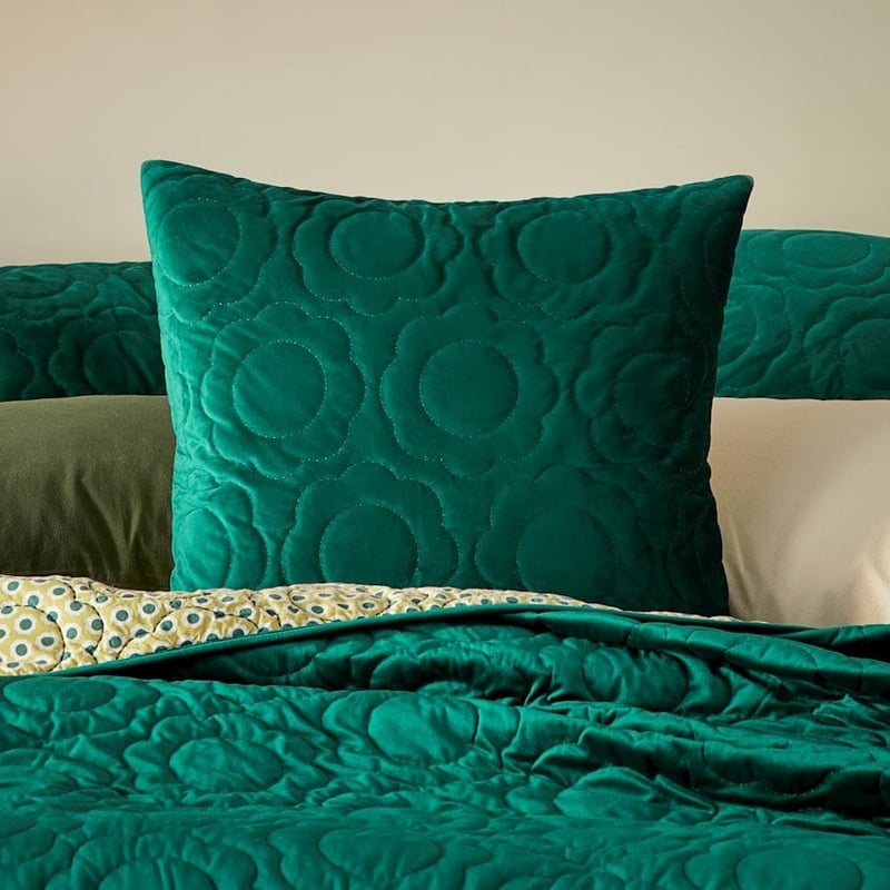 Flowerburst Green Velvet Quilted Pillowcases