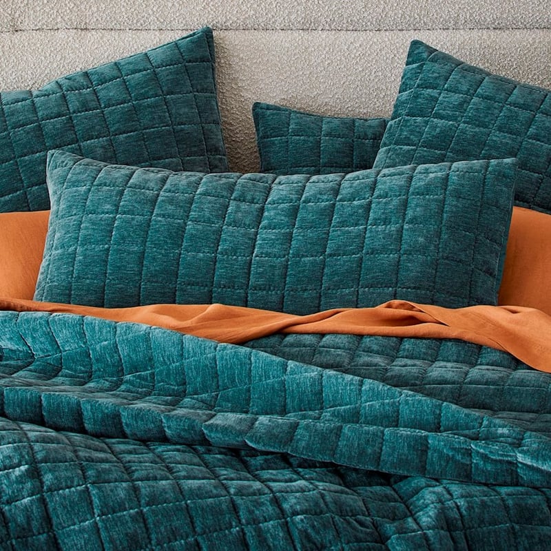 Dylan Ocean Velvet Quilted Pillowcase