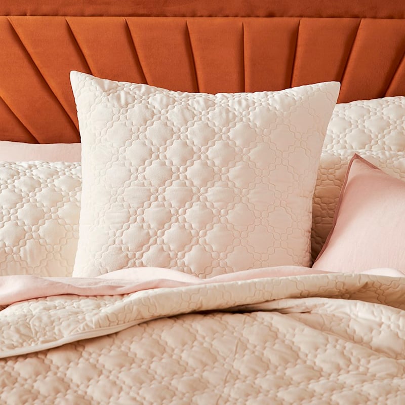 Arabella Natural Velvet Quilted Pillowcases