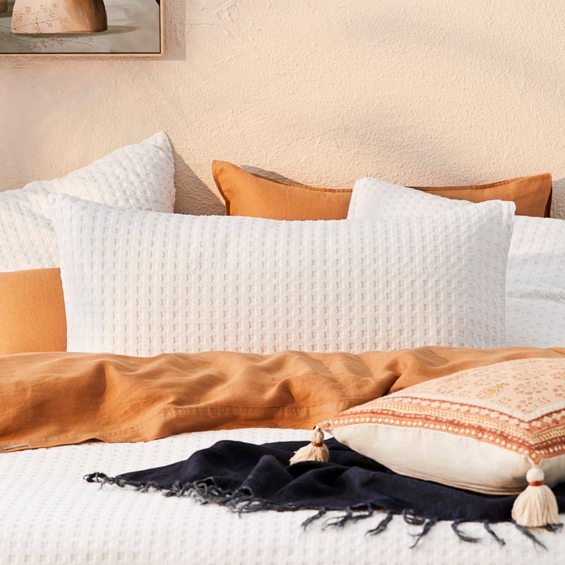 Manhattan White Waffle Pillowcases