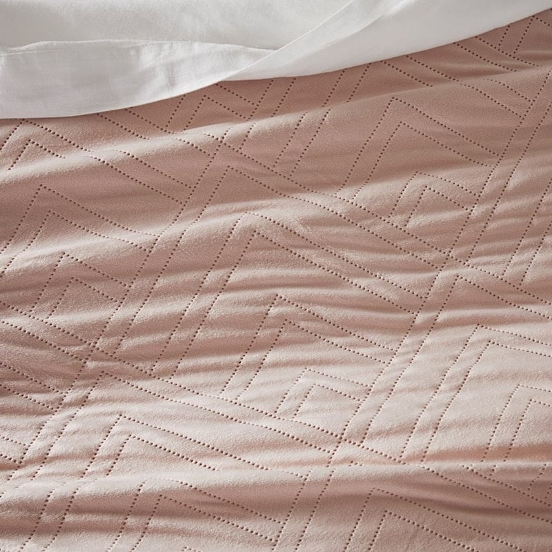 Zayn Pink Velvet Quilt Cover Set + Separates