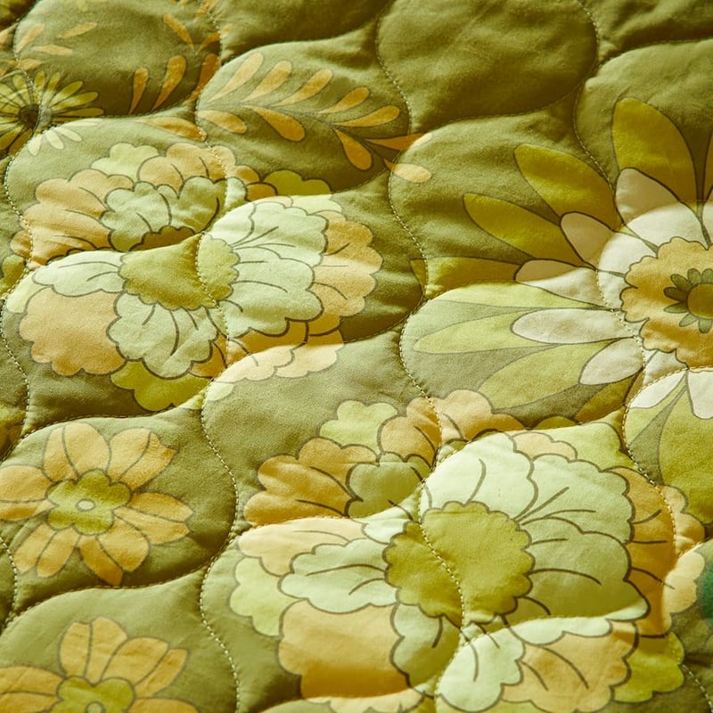 Lime Daisy Quilted Quilt Cover Separates