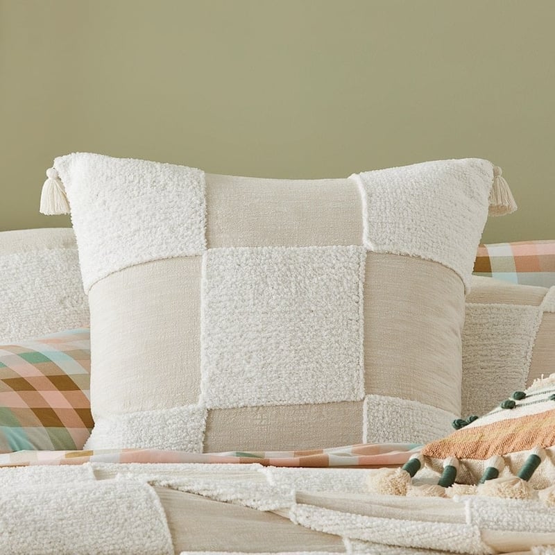 Hallie White Chenille Quilt Cover Separates