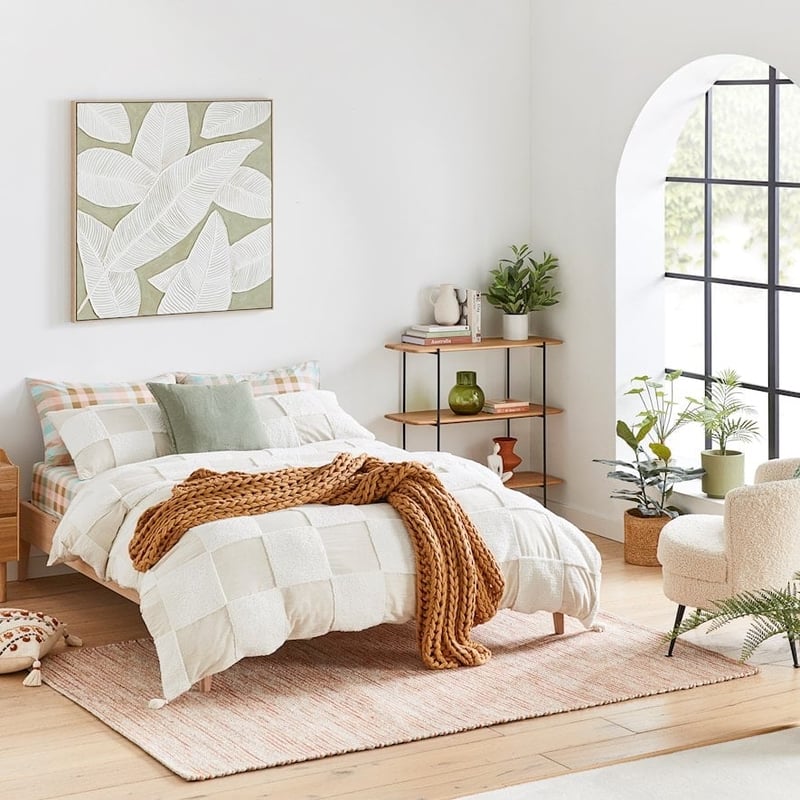 Hallie White Chenille Quilt Cover Separates
