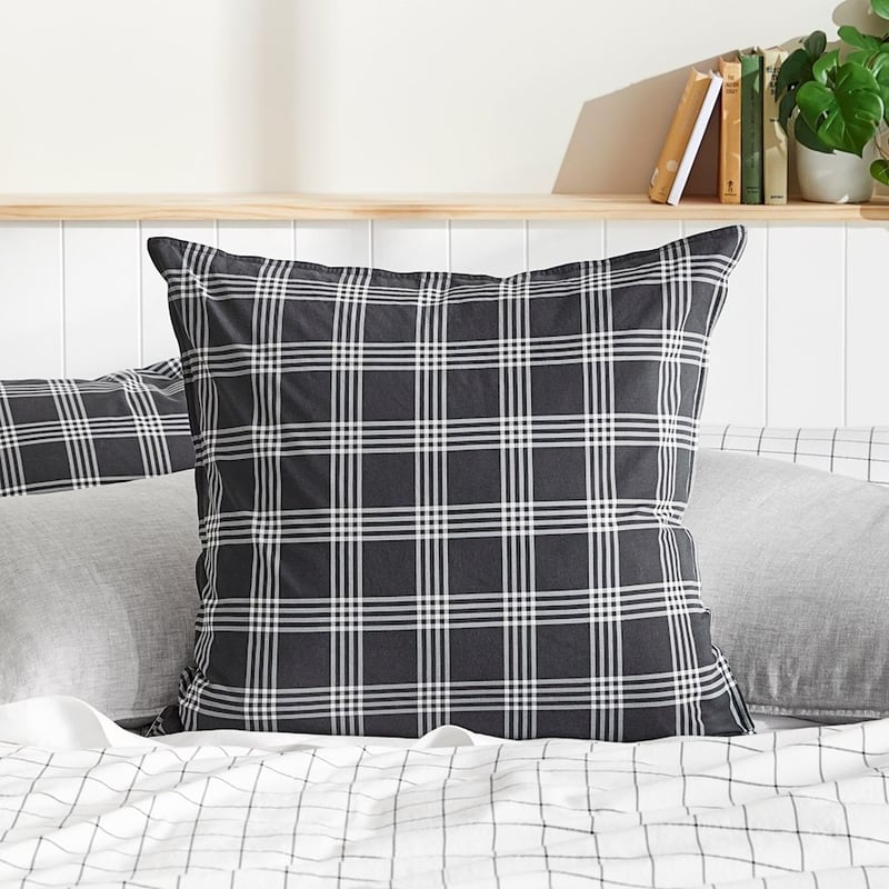 Stonewashed Cotton Printed Black Checkerboard Sheet Separates